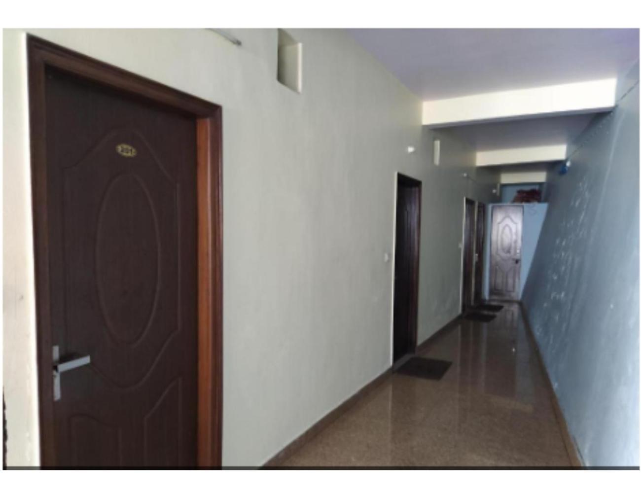 Hotel Super Mall Residency, ムスーリー エクステリア 写真